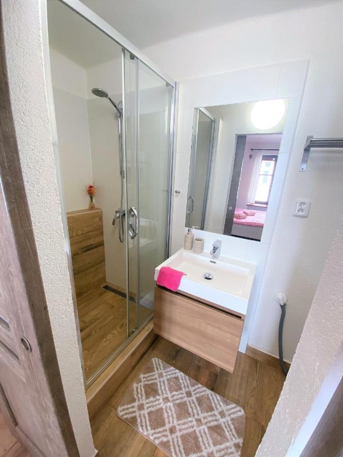 Apartman Prachatice Bagian luar foto
