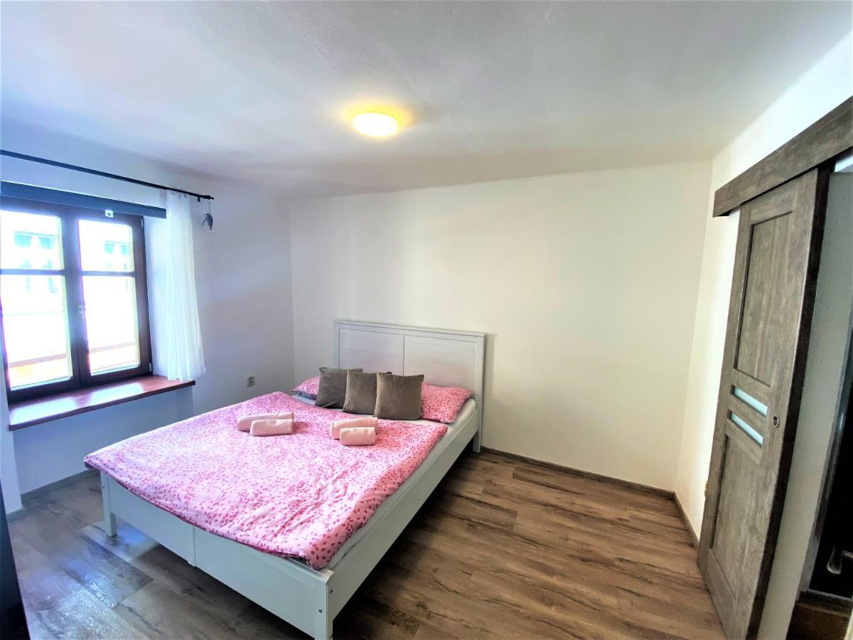Apartman Prachatice Bagian luar foto